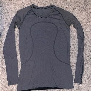 Lululemon striped long sleeve size 10